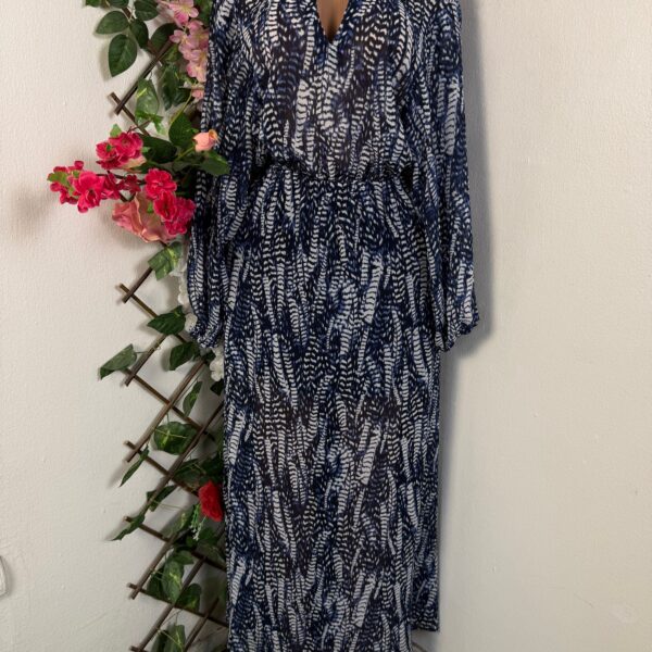 Robe élégante manches longue cintrée (noir, s)