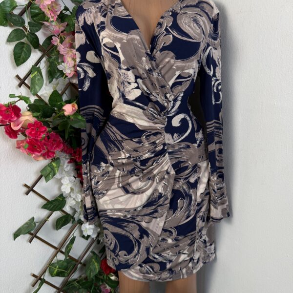 Robe moulante manches longue décolletée (floral, l)