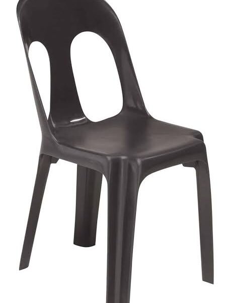 Chaise en plastique